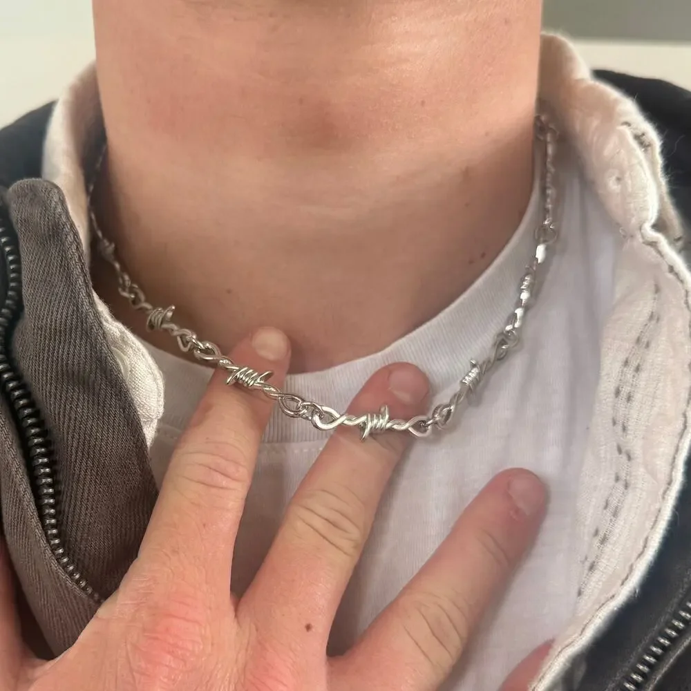 Y2K Grey and Silver Barbed Wire Chain Necklace